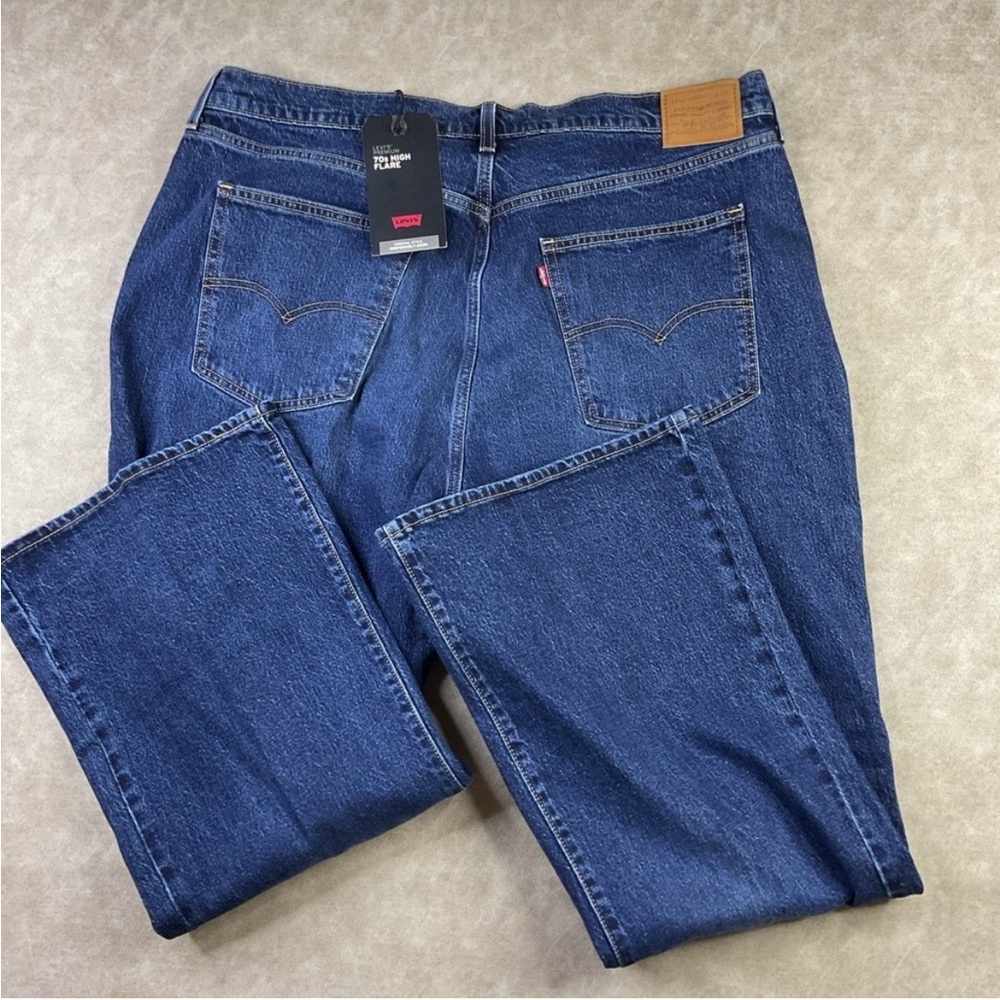 Levi's Women's Flare Jeans in Dark Blue